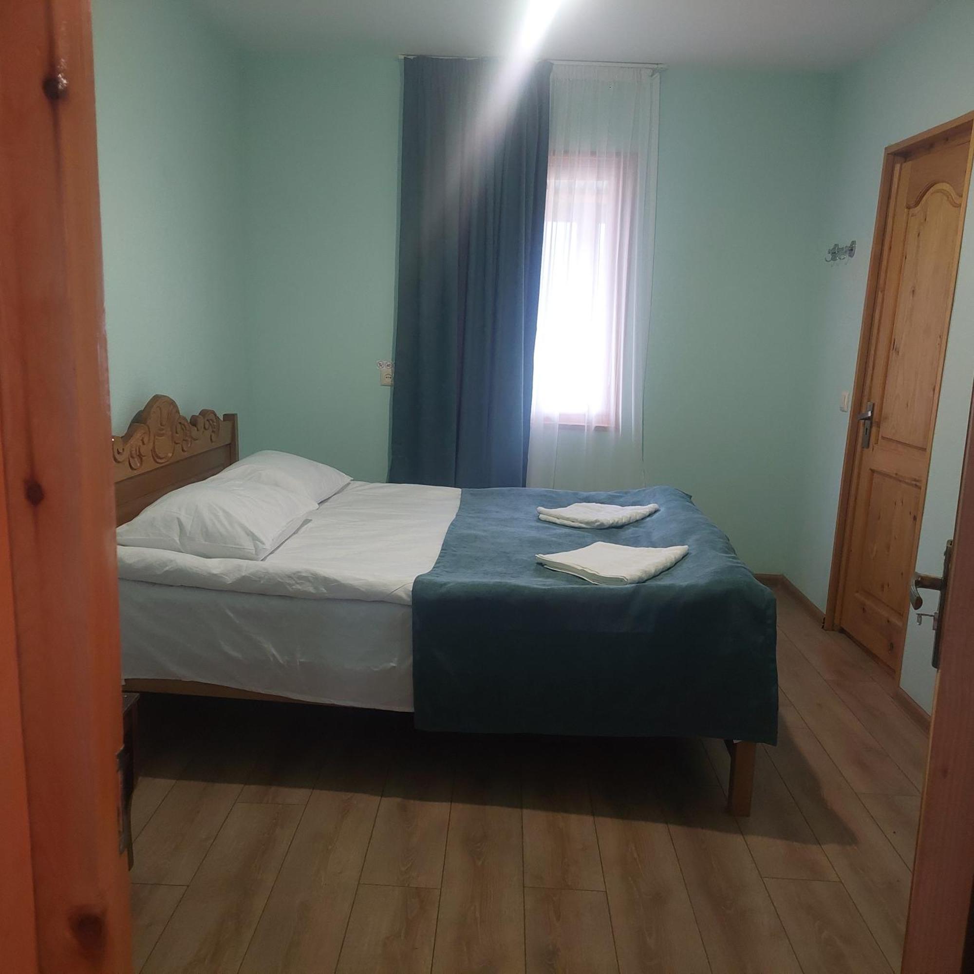 Guest House Tsasne Omalo Exterior photo